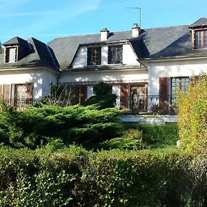 Le Curieux Saint-Cyprien-sur-Dourdou